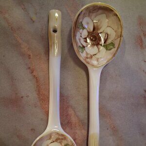 Oriental soup spoons Set of two--BEAUTIFUL ! LQQK!!!